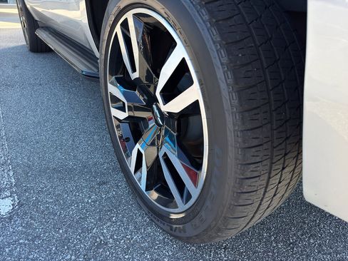 Used 2020 Chevrolet Tahoe Premier image 7