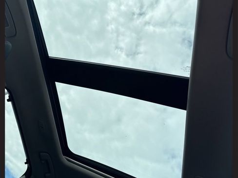 Certified 2021 Nissan Rogue SL w/ Premium Package image 34