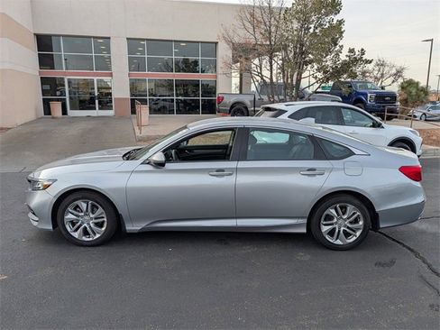 Used 2018 Honda Accord LX image 3