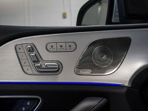 Used 2025 Mercedes-Benz GLE 350 4MATIC image 21