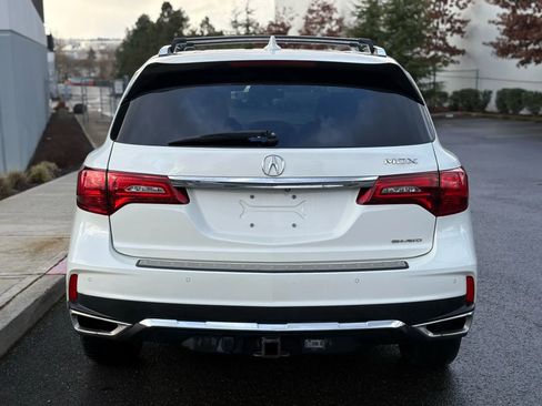 Used 2017 Acura MDX SH-AWD w/ Advance Package image 5