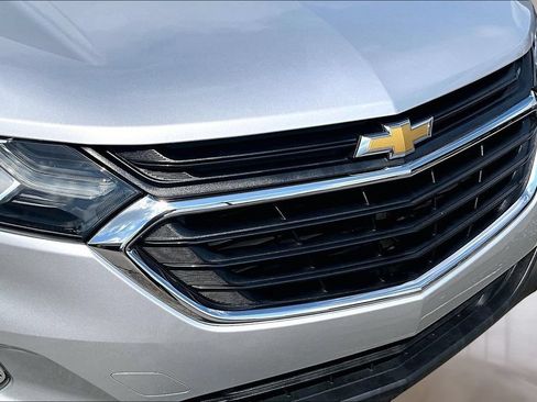 Used 2020 Chevrolet Equinox LT FWD image 23