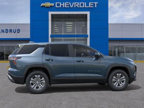 New 2026 Chevrolet Equinox LT FWD image 29