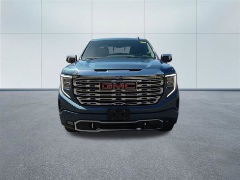 Used 2026 GMC Sierra 1500 Denali AWD/4WD image 5