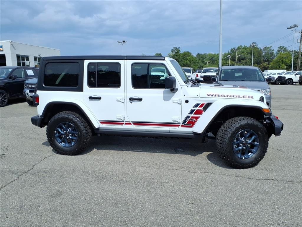 New 2026 Jeep Wrangler Unlimited Sport w/ Dual Top Group AWD/4WD image 3