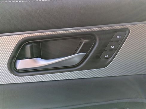 New 2025 Nissan Murano SL image 12