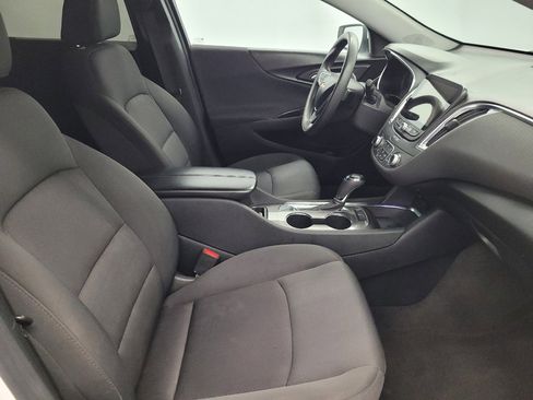 Used 2020 Chevrolet Malibu LT FWD image 21