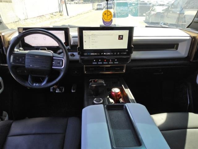 Used 2024 GMC Hummer EV 2X w/ LPO, Sport Package AWD/4WD image 3