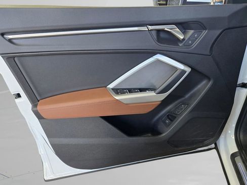 Used 2022 Audi Q3 2.0T Premium Plus image 17