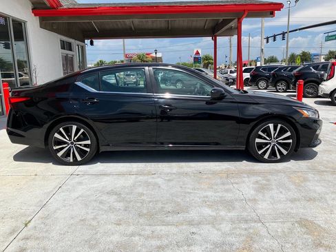 Used 2020 Nissan Altima 2.5 SR image 5