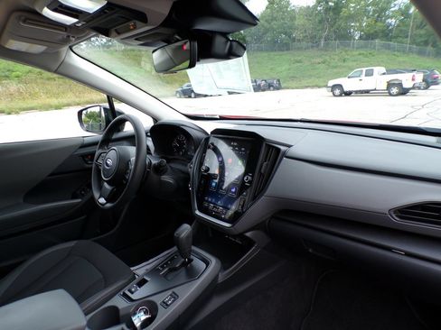 Used 2026 Subaru Crosstrek 2.5i Premium AWD/4WD image 12