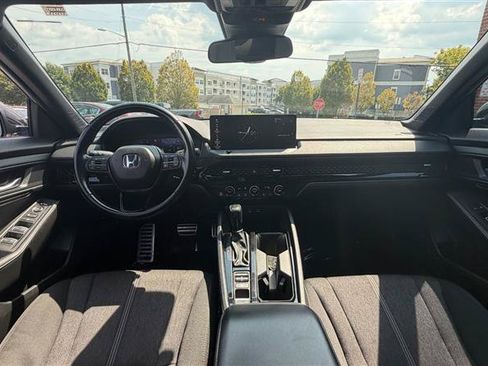 Used 2023 Honda Accord Sport Hybrid image 22