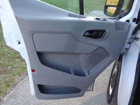 Used 2015 Ford Transit 150 150 3dr SWB Low Roof Cargo Van image 14