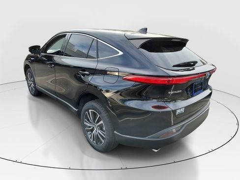 Used 2021 Toyota Venza LE image 35