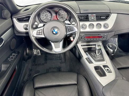Used 2009 BMW Z4 sDrive35i image 22