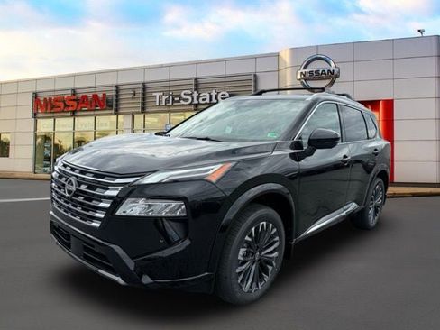 New 2026 Nissan Rogue Platinum w/ Platinum Premium Package image 2