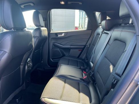 Used 2025 Ford Escape ST-Line w/ Tech Pack #1 image 17