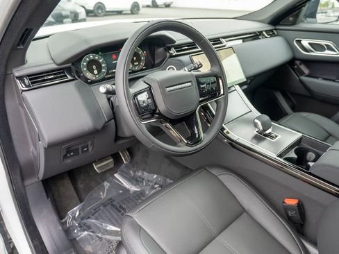 New 2026 Land Rover Range Rover Velar Dynamic SE image 11