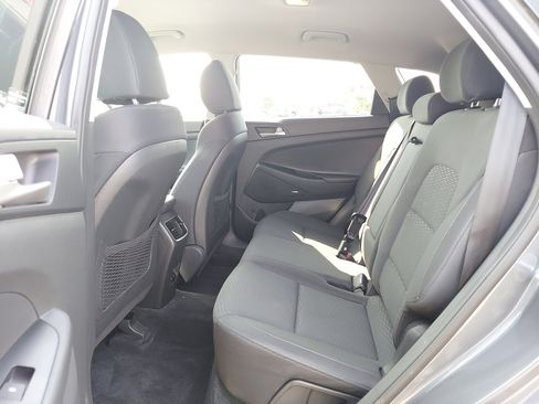 Used 2019 Hyundai Tucson Sport image 10