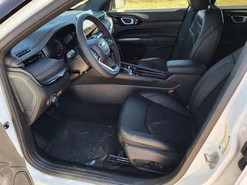 New 2026 Jeep Compass Trailhawk image 11