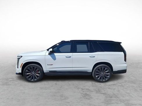 Used 2026 Cadillac Escalade V w/ LPO, Floor Liner Package image 7