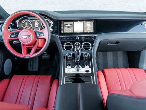 Used 2023 Bentley Continental GT Mulliner image 4