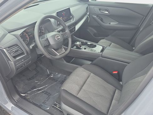 New 2026 Nissan Rogue SV w/ Cold Weather Package FWD image 16