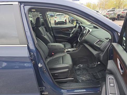 Certified 2025 Subaru Ascent Touring AWD/4WD image 6
