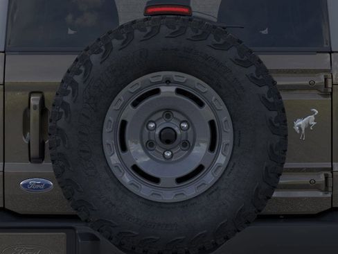 New 2025 Ford Bronco Outer Banks w/ Sasquatch Package image 24