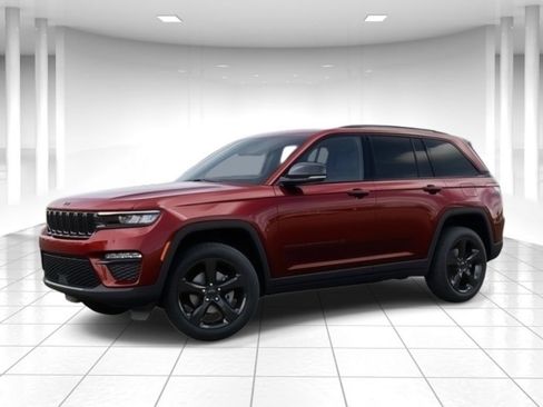 New 2025 Jeep Grand Cherokee Limited w/ Black Appearance Package image 2