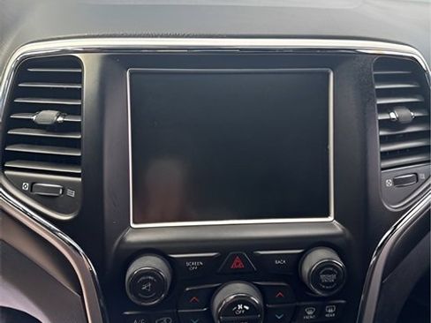 Used 2015 Jeep Grand Cherokee Altitude image 14