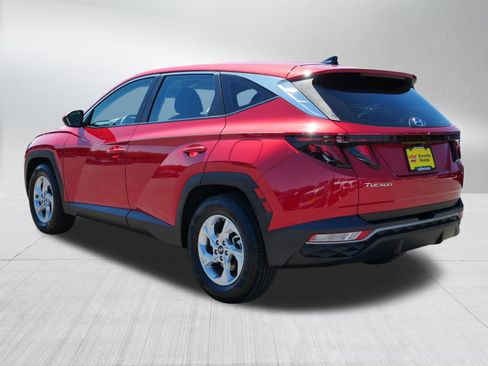 Certified 2023 Hyundai Tucson SE FWD image 5