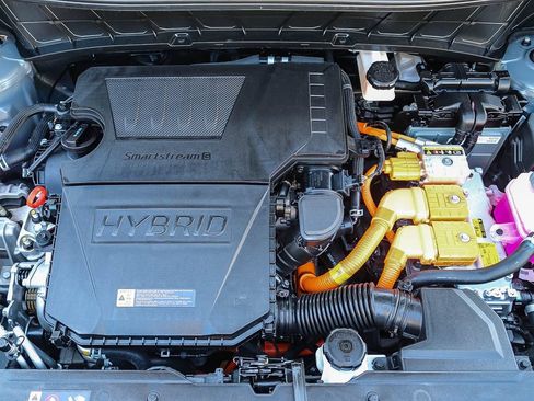 Certified 2025 Kia Niro FWD image 26