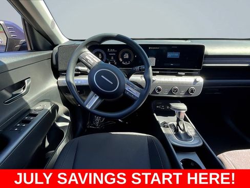 Used 2026 Hyundai Kona SE FWD image 11