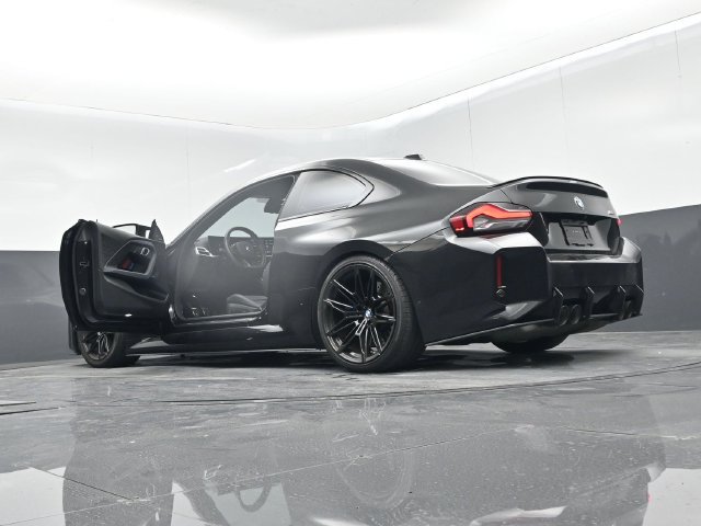 Used 2025 BMW M2 w/ Lighting Package RWD image 77