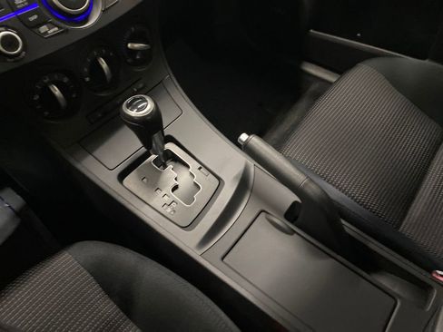 Used 2012 MAZDA MAZDA3 i Touring FWD image 22