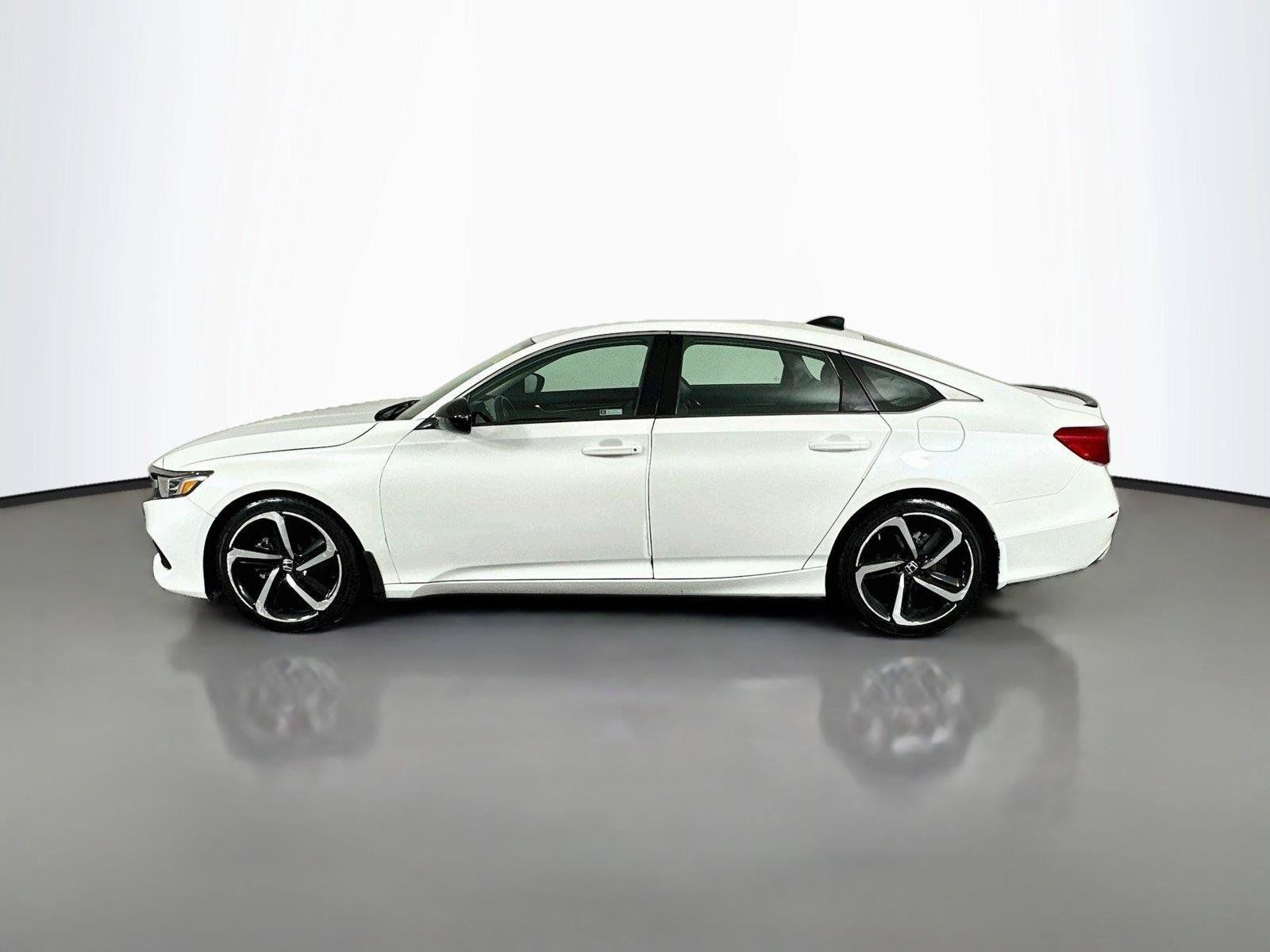 Used 2022 Honda Accord Sport Special Edition image 8