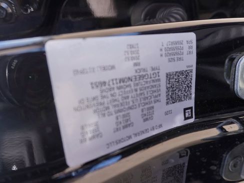 Used 2021 GMC Canyon Denali image 32