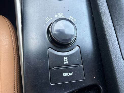 Used 2014 Lexus IS 250 image 37