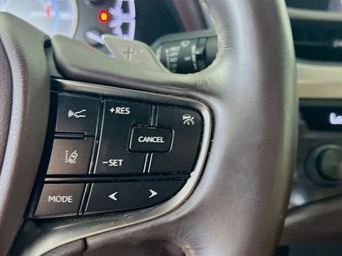 Used 2020 Lexus ES 350 w/ Accessory Package 2 FWD image 18