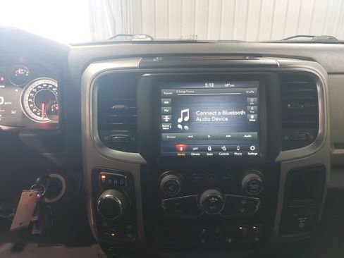 Used 2018 RAM 1500 Big Horn AWD/4WD image 18