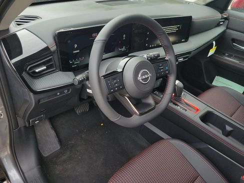 New 2026 Nissan Kicks SR FWD image 20