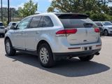 Used 2013 Lincoln MKX FWD image 5