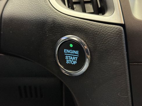 Used 2020 Ford Edge SEL w/ Convenience Package image 22