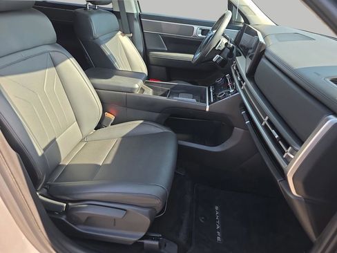 Used 2024 Hyundai Santa Fe SEL FWD image 32