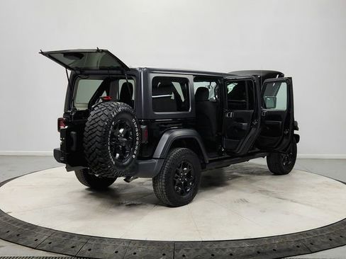 Used 2021 Jeep Wrangler Unlimited Sport image 15
