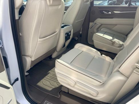 Certified 2023 GMC Yukon Denali w/ Advanced Technology Package AWD/4WD image 17