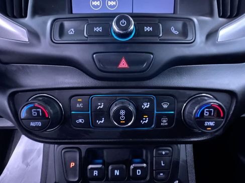 Used 2020 GMC Terrain SLE w/ Driver Convenience Package AWD/4WD image 28