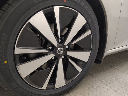 Used 2020 Nissan Altima 2.5 SL FWD image 31