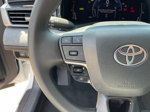 Used 2026 Toyota Camry LE w/ Convenience Package FWD image 13